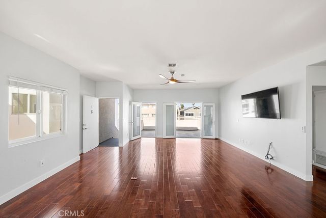 40 15th Street C, Hermosa Beach, CA 90254