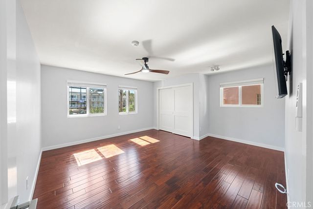40 15th Street C, Hermosa Beach, CA 90254