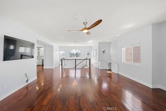 40 15th Street C, Hermosa Beach, CA 90254