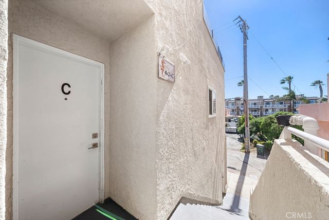 40 15th Street C, Hermosa Beach, CA 90254