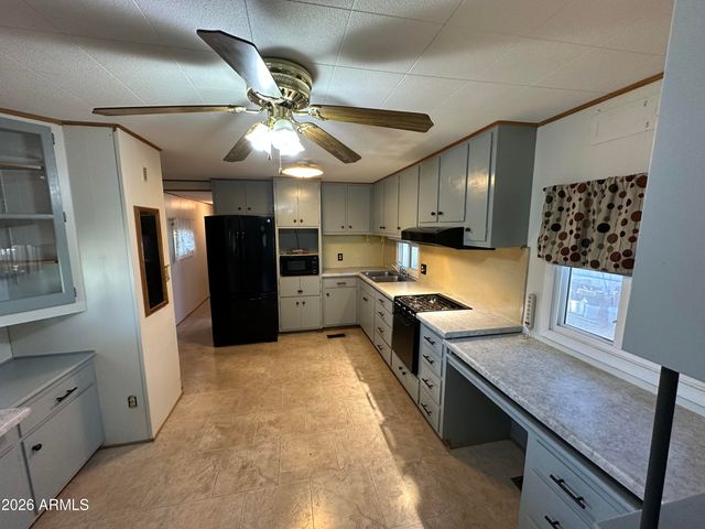 1517 E 22nd Avenue, Apache Junction, AZ 85119