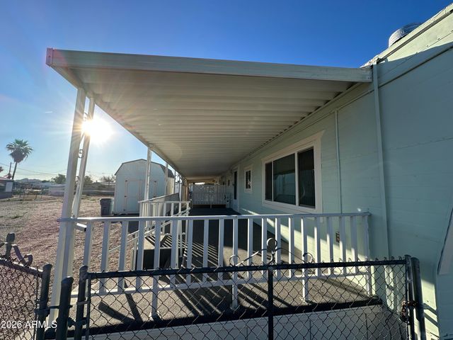 1517 E 22nd Avenue, Apache Junction, AZ 85119