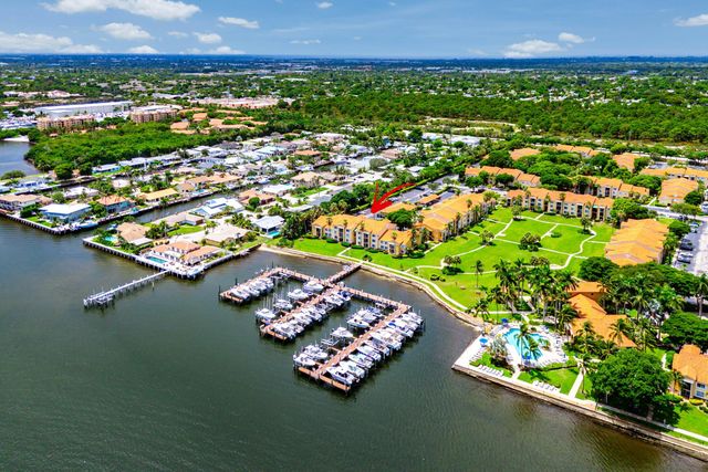 167 YACHT CLUB Way 205, Hypoluxo, FL 33462