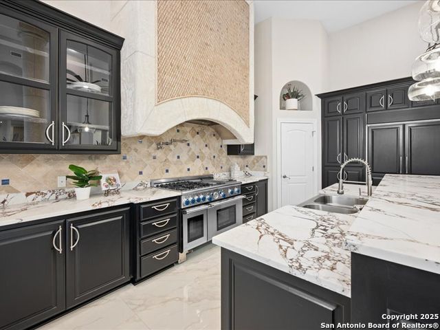 3 Benchwood, San Antonio, TX 78248