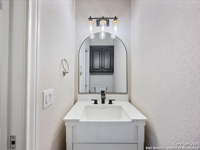 3 Benchwood, San Antonio, TX 78248