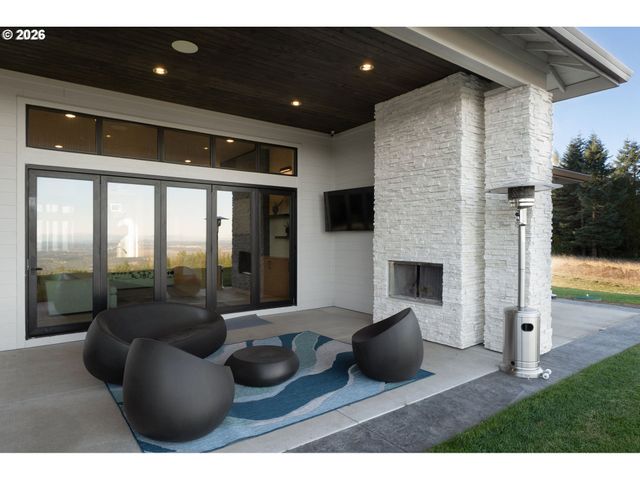 24856 Ne BALD PEAK Rd, Hillsboro, OR 97123