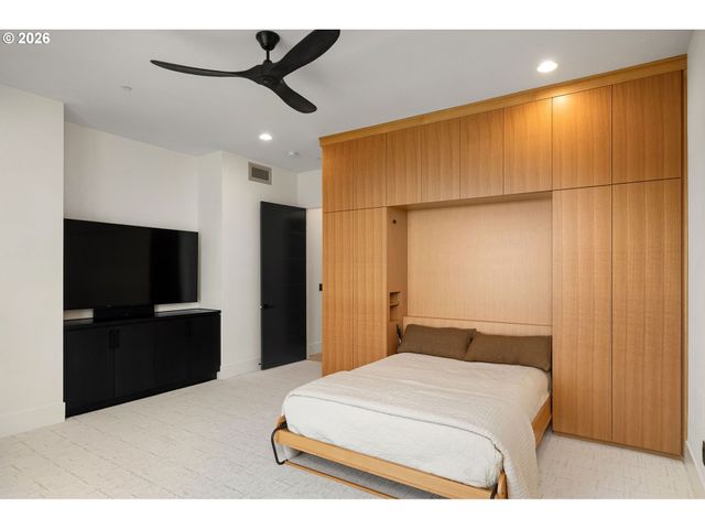 24856 Ne BALD PEAK Rd, Hillsboro, OR 97123