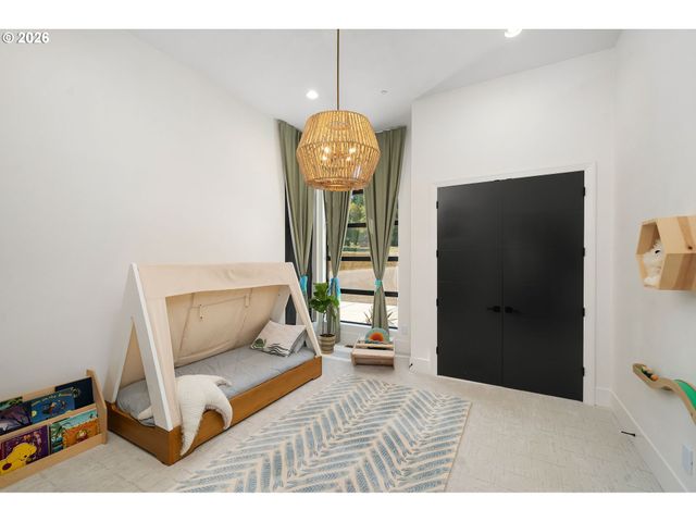 24856 Ne BALD PEAK Rd, Hillsboro, OR 97123