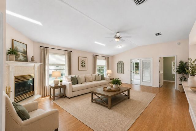 9450 SW 208TH CIRCLE, Dunnellon, FL 34431