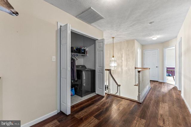 111 DEERFIELD ESTS DR, Stanley, VA 22851