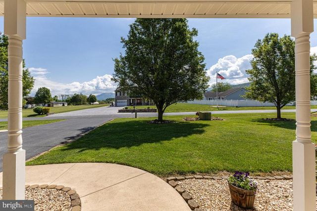 111 DEERFIELD ESTS DR, Stanley, VA 22851