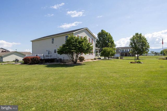 111 DEERFIELD ESTS DR, Stanley, VA 22851