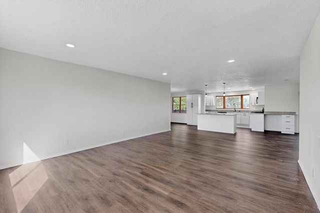 320 TARPON Avenue SE, Rio Rancho, NM 87124