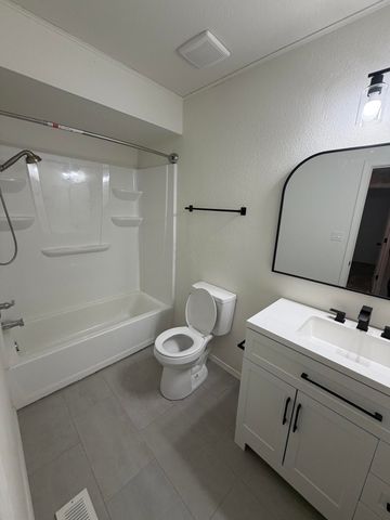 320 TARPON Avenue SE, Rio Rancho, NM 87124