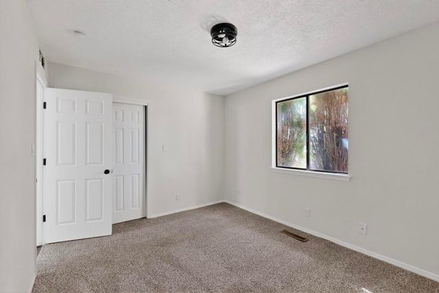 320 TARPON Avenue SE, Rio Rancho, NM 87124