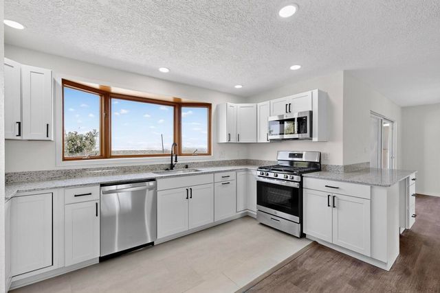 320 TARPON Avenue SE, Rio Rancho, NM 87124