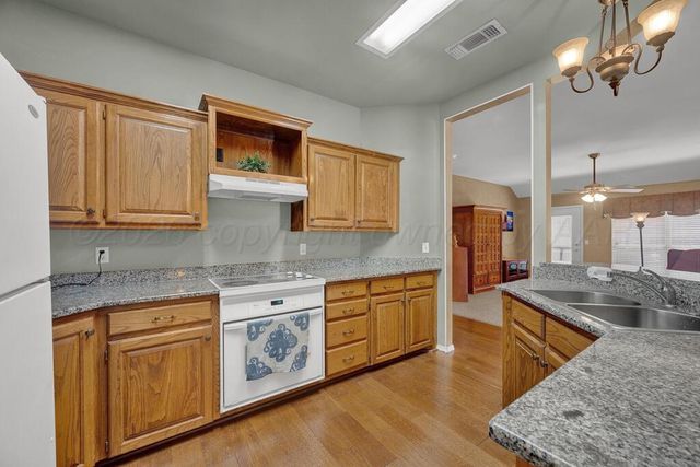 6202 Oakcrest Ln., Amarillo, TX 79109