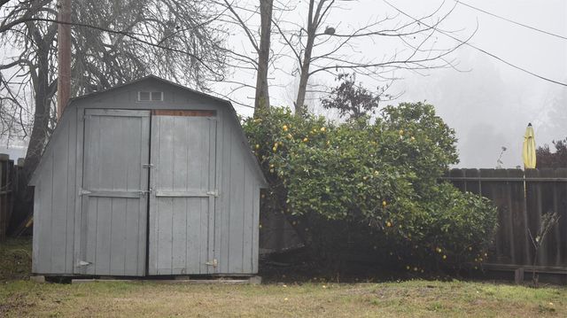 2925 Oxford Way, Stockton, CA 95204