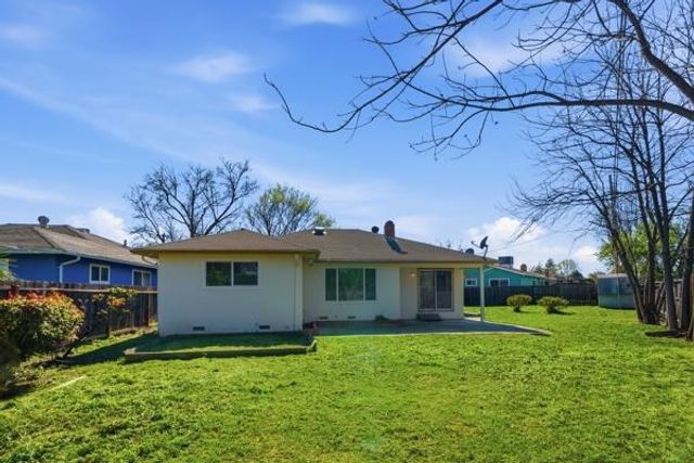 2925 Oxford Way, Stockton, CA 95204