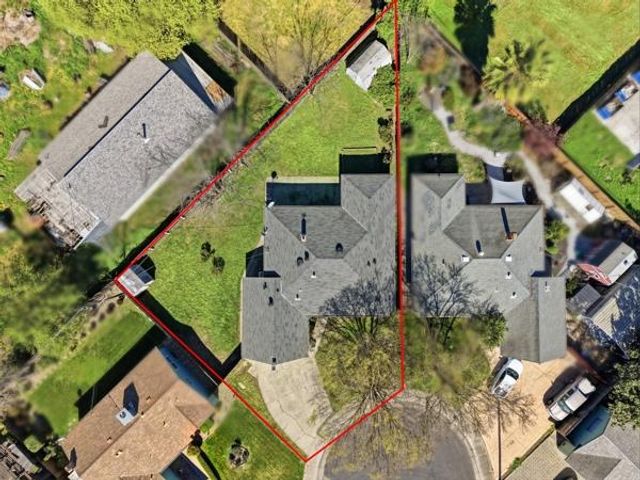 2925 Oxford Way, Stockton, CA 95204