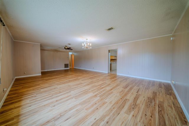 2173 California Avenue, Camden, AR 71701