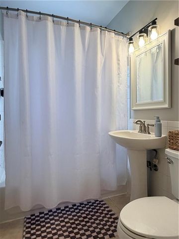 414 Town and Country Lane, Trenton, MO 64683