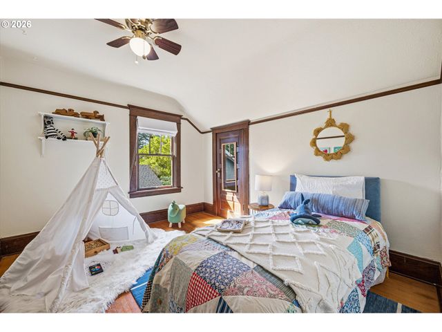 3024 Ne 44TH Ave, Portland, OR 97213