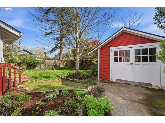 3024 Ne 44TH Ave, Portland, OR 97213