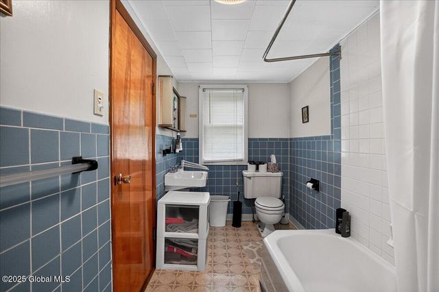 4443 NY-150, Sand Lake, NY 12196