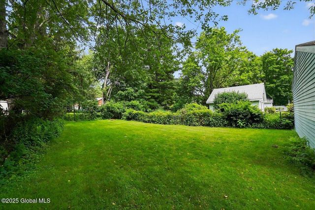 4443 NY-150, Sand Lake, NY 12196