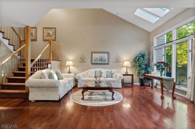 32 Lenox Ct, Montville Twp., NJ 07045