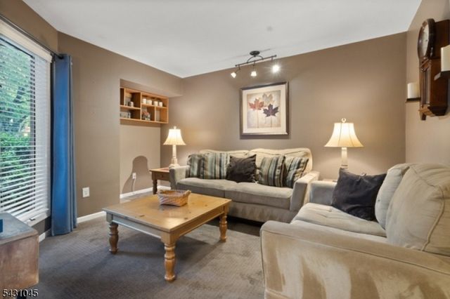 32 Lenox Ct, Montville Twp., NJ 07045