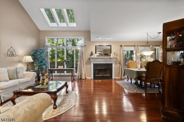 32 Lenox Ct, Montville Twp., NJ 07045
