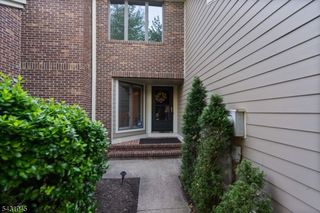 32 Lenox Ct, Montville Twp., NJ 07045