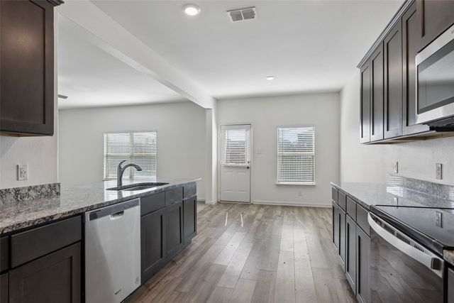 618 Arlington Park Court, Seagoville, TX 75159