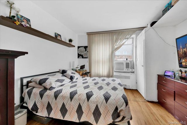 6510 108th Street 2J, Forest Hills, NY 11375