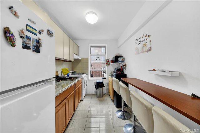 6510 108th Street 2J, Forest Hills, NY 11375