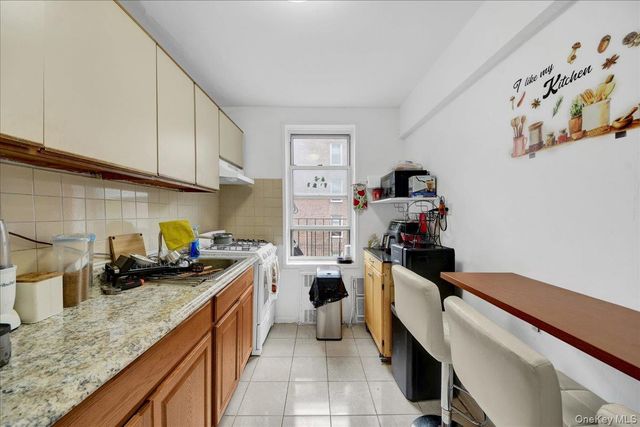 6510 108th Street 2J, Forest Hills, NY 11375