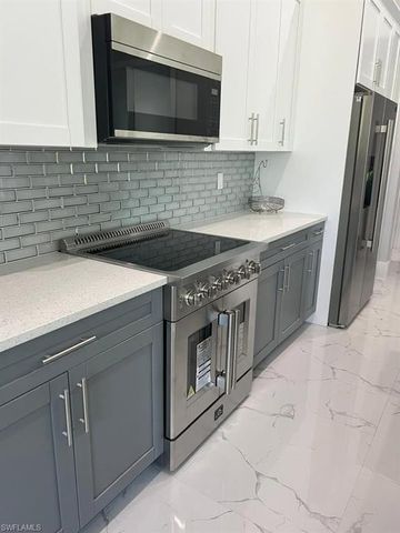 3335 16th AVE SE, Naples, FL 34117