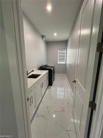 3335 16th AVE SE, Naples, FL 34117