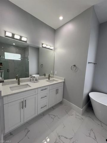 3335 16th AVE SE, Naples, FL 34117