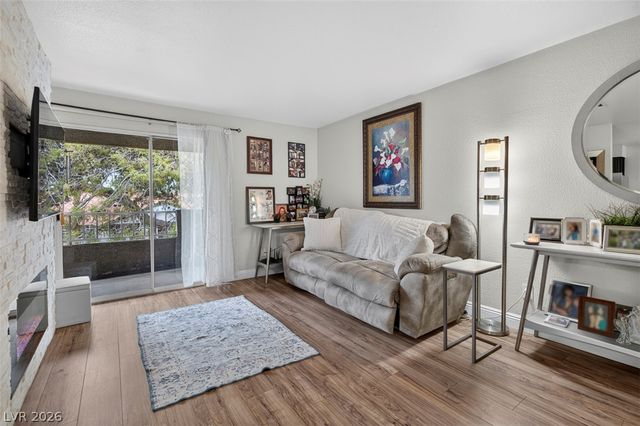 2606 South Durango Drive 281, Las Vegas, NV 89117