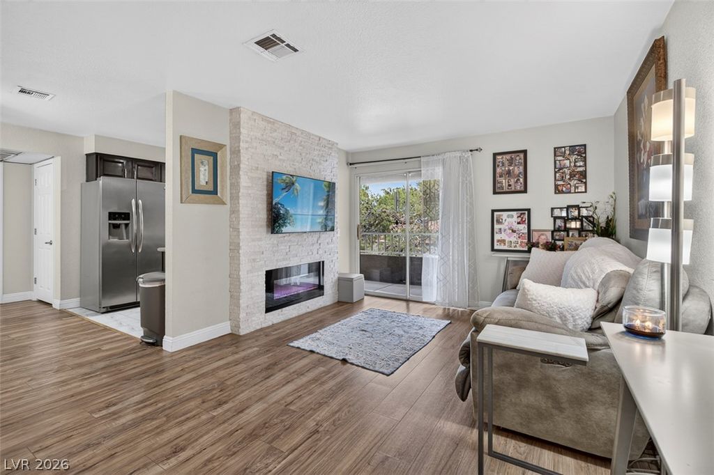 2606 South Durango Drive 281, Las Vegas, NV 89117