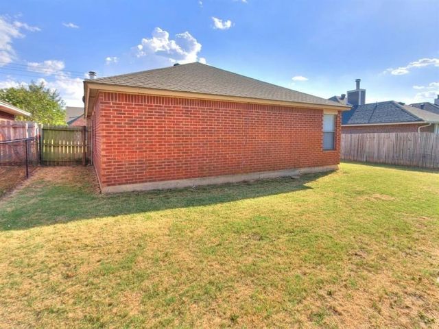 3209 Bismarc Lane, Norman, OK 73072