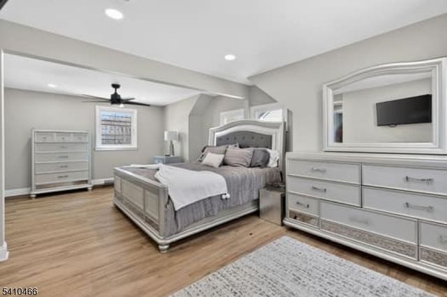 88 Harrington Rd, Clifton City, NJ 07012