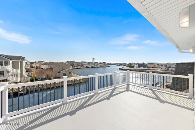 61 Budd Drive, Manahawkin, NJ 08050