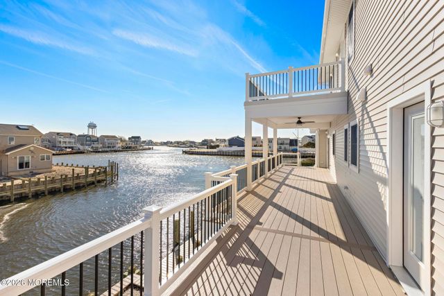 61 Budd Drive, Manahawkin, NJ 08050