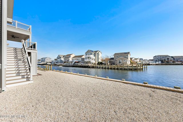61 Budd Drive, Manahawkin, NJ 08050