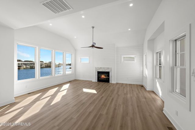 61 Budd Drive, Manahawkin, NJ 08050