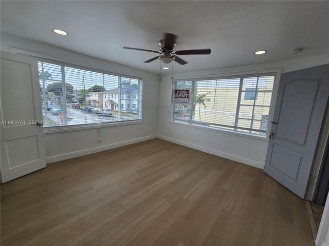 223 S 17th Ave 2, Hollywood, FL 33020